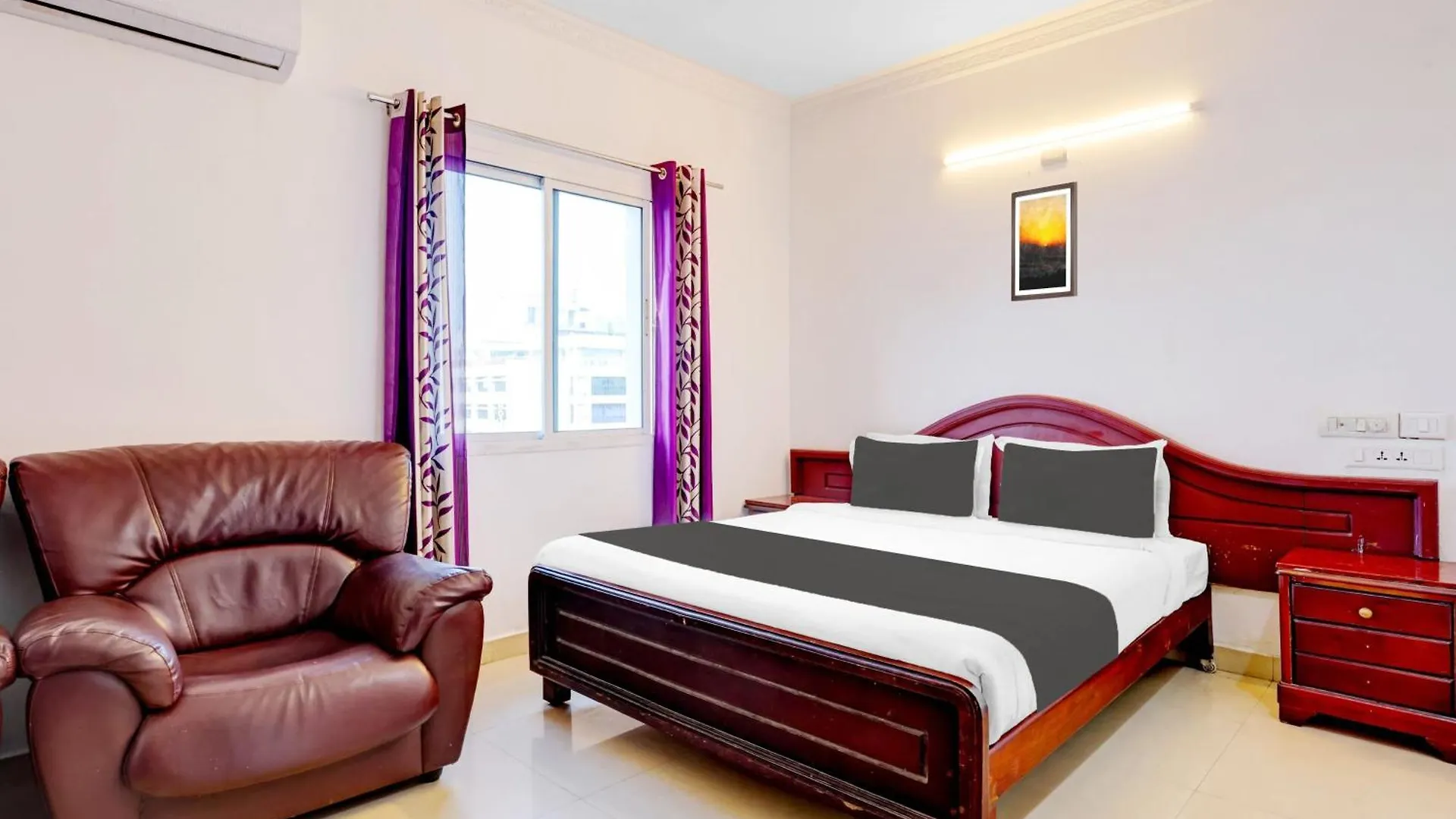 Collection O Thampanoor Hotel Thiruvananthapuram