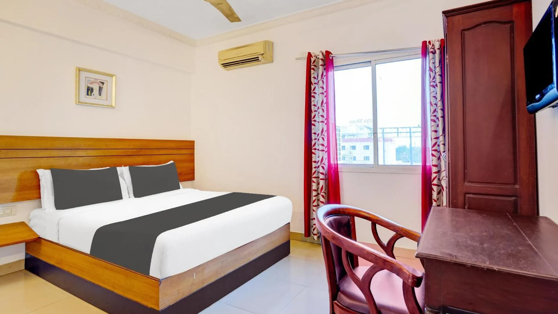 Collection O Thampanoor Hotel Thiruvananthapuram