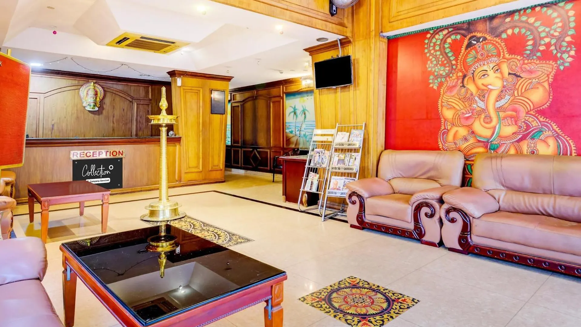 Collection O Thampanoor Hotel Thiruvananthapuram 4*,  India